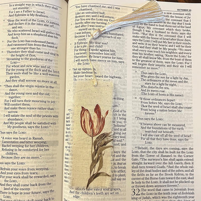 Bookmarks ~ Linen
